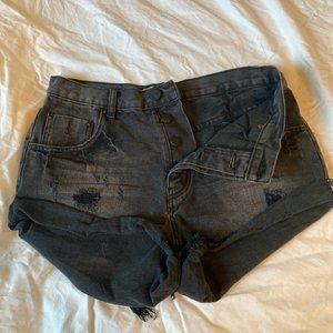 ONE TEASPOON distressed black shorts🦋